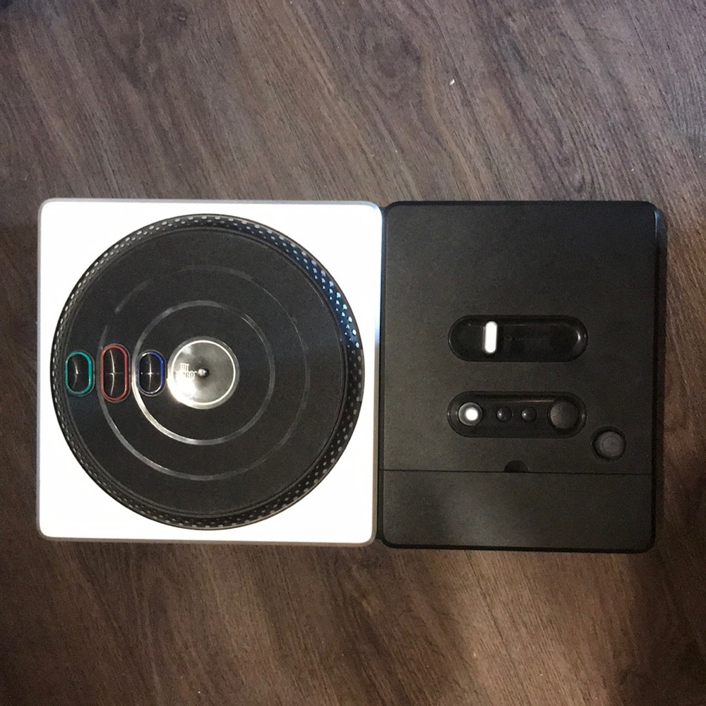 DJ Hero Deck (Wii)